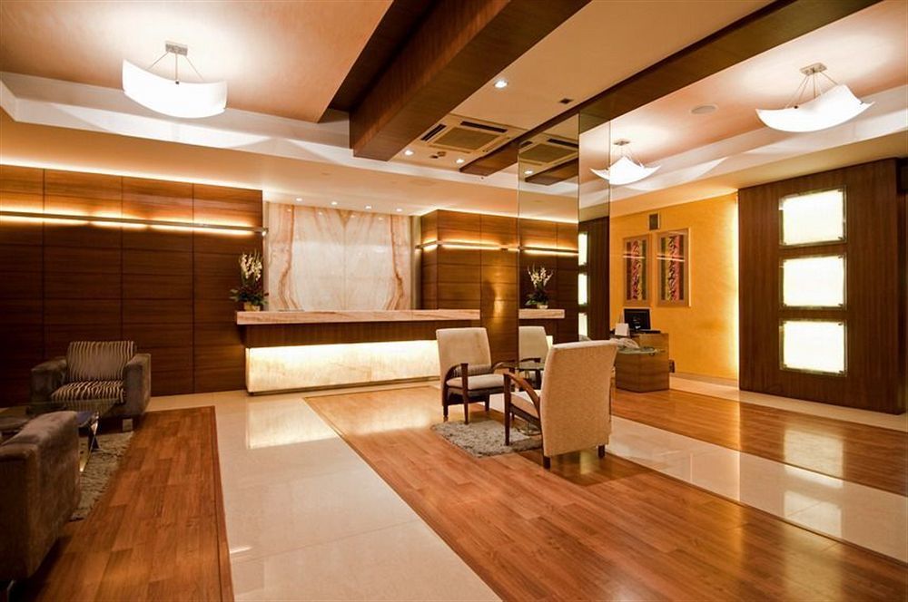 Astoria Hotel Mumbai Exteriör bild
